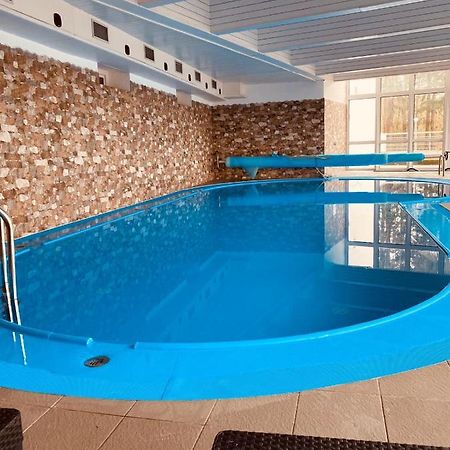 Interhotel America Писек Экстерьер фото